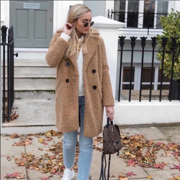 NWOT ZARA TEDDY BEAR COAT 🧥 - Picture 2 of 8